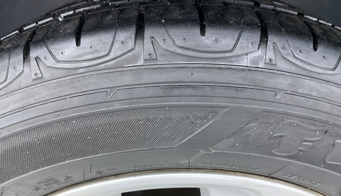 2019 Jeep Compass 2.0 LIMITED, Diesel, Manual, 21,537 km, Left Rear Tyre Tread