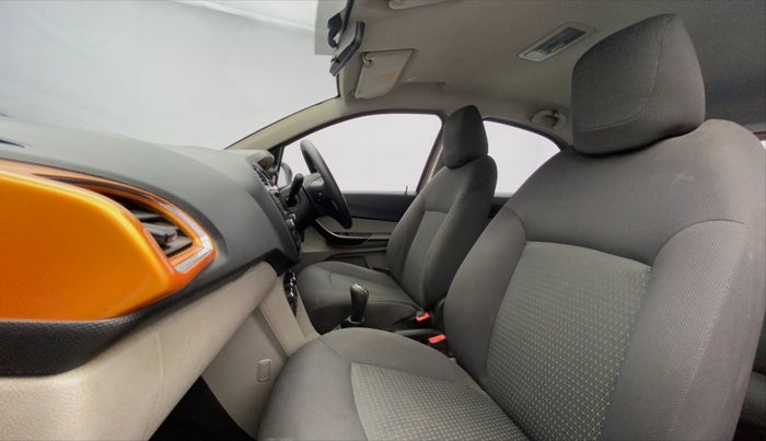 2016 Tata Tiago XZ PETROL, Petrol, Manual, 48,100 km, Right Side Front Door Cabin