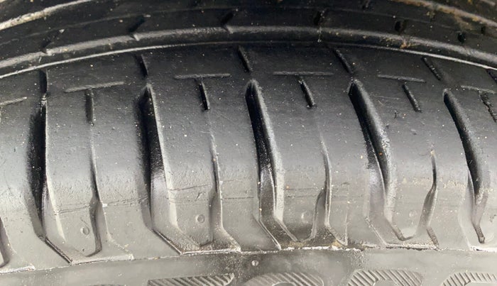 2014 Honda Mobilio 1.5L I-VTEC E, Petrol, Manual, 55,280 km, Left Front Tyre Tread