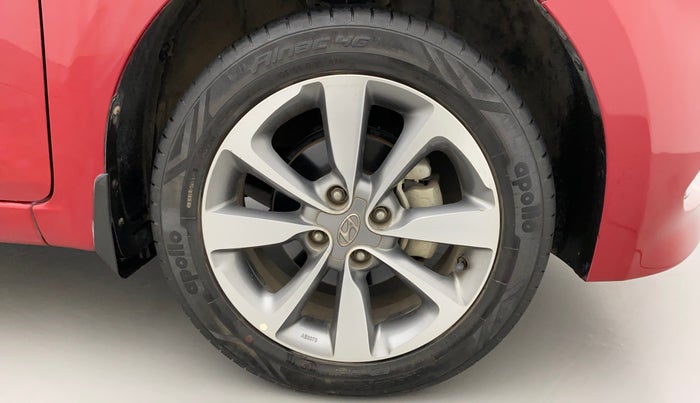 2017 Hyundai Elite i20 ASTA 1.2 (O), Petrol, Manual, 14,893 km, Right Front Wheel