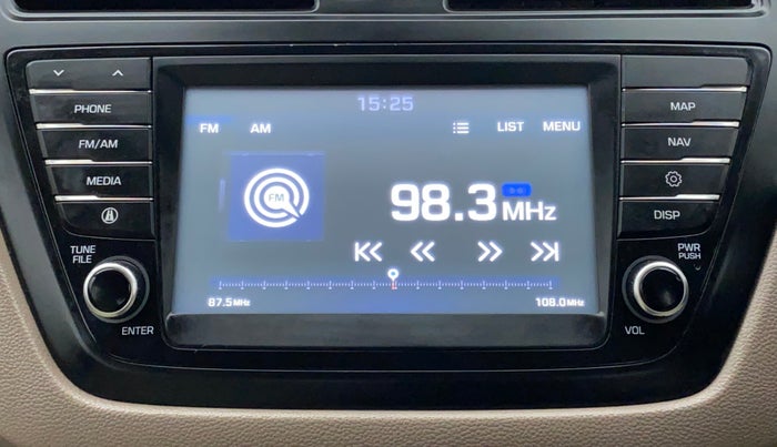 2017 Hyundai Elite i20 ASTA 1.2 (O), Petrol, Manual, 14,893 km, Infotainment System
