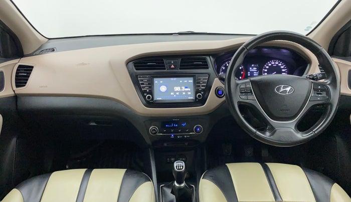 2017 Hyundai Elite i20 ASTA 1.2 (O), Petrol, Manual, 14,893 km, Dashboard