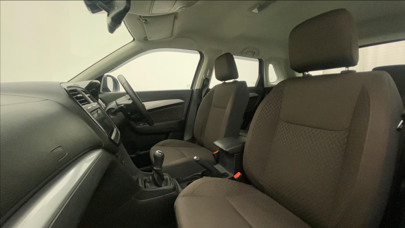 2021 Toyota URBAN CRUISER PREMIUM GRADE MT, Petrol, Manual, 18,001 km, Right Side Front Door Cabin