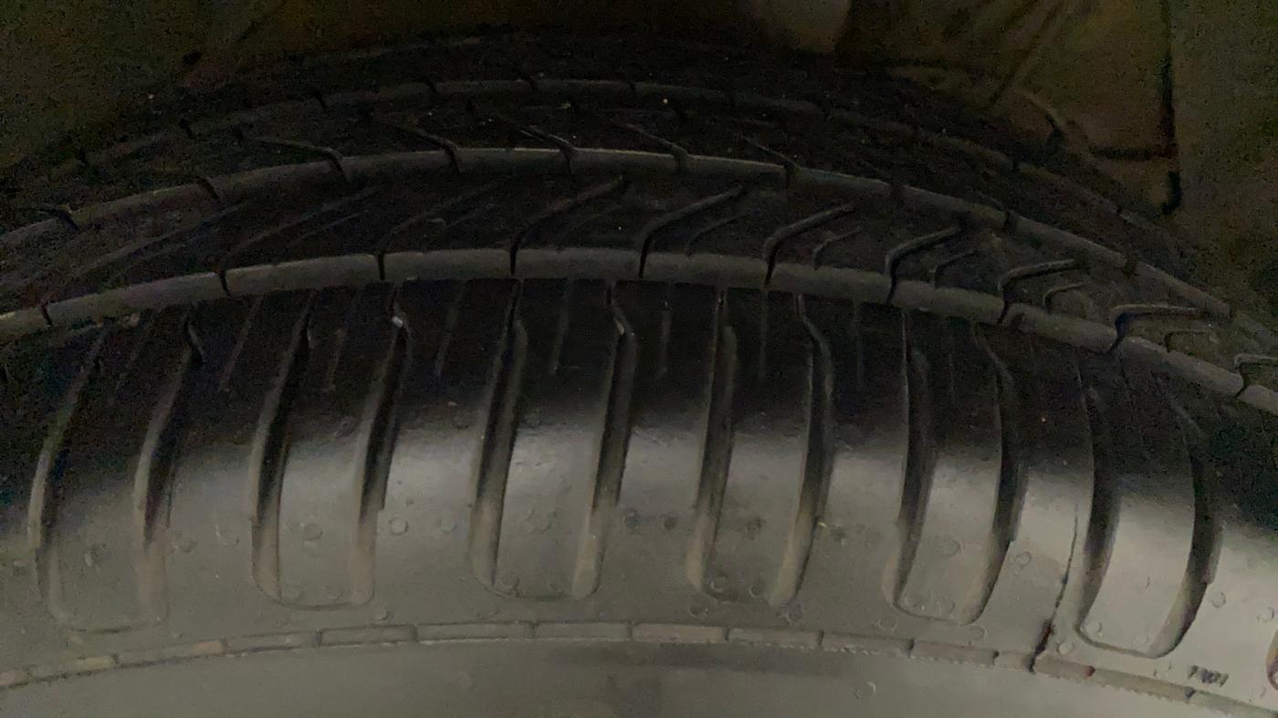2021 Toyota URBAN CRUISER PREMIUM GRADE MT, Petrol, Manual, 18,001 km, Right Rear Tyre Tread