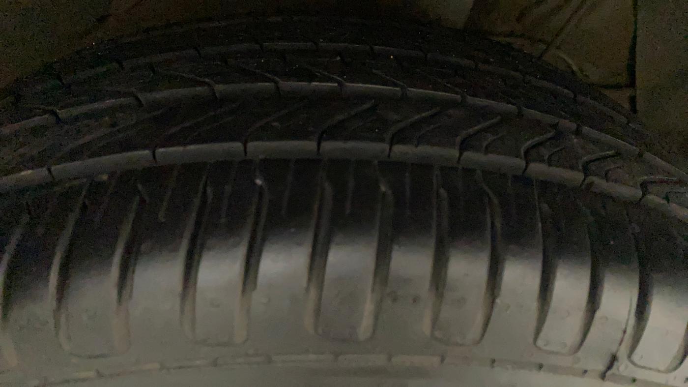 2021 Toyota URBAN CRUISER PREMIUM GRADE MT, Petrol, Manual, 18,001 km, Left Rear Tyre Tread