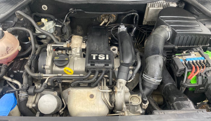 2018 Volkswagen Vento 1.2 TSI HIGHLINE PLUS AT, Petrol, Automatic, 87,680 km, Engine View