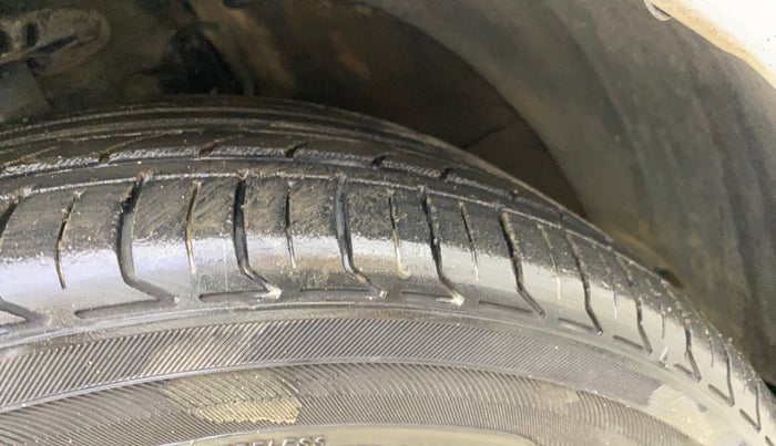 2017 Volkswagen Polo GT TSI AT, Petrol, Automatic, 72,046 km, Left Front Tyre Tread