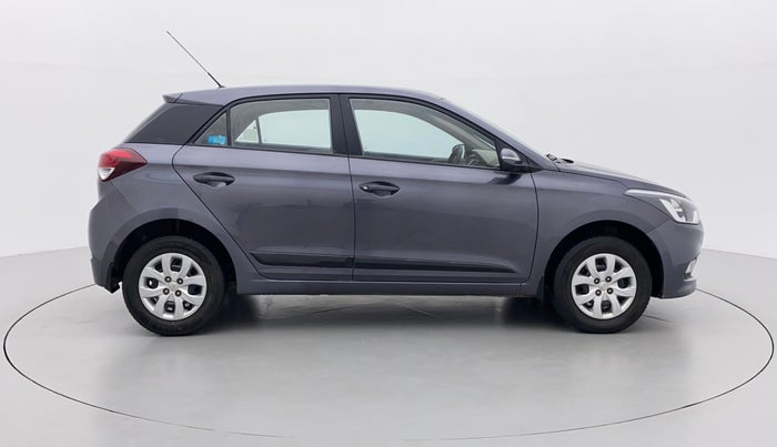 2015 Hyundai Elite i20 SPORTZ 1.2, Petrol, Manual, 36,121 km, Right Side View