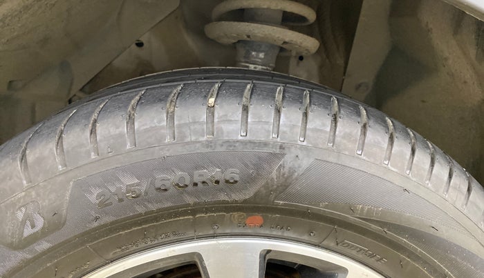 2022 Maruti S Cross ZETA 1.5, Petrol, Manual, 50,886 km, Left Front Tyre Tread