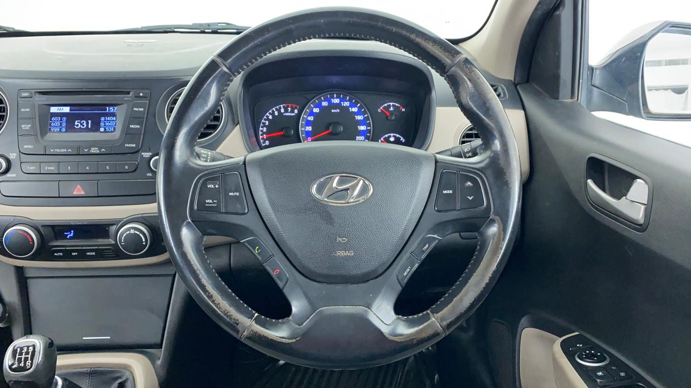 2015 Hyundai Xcent SX 1.2 (O), Petrol, Manual, 69,655 km, Steering Wheel Close Up