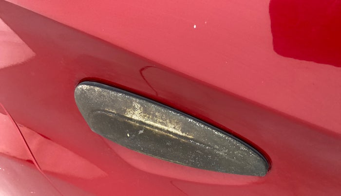 2017 Hyundai Eon ERA +, Petrol, Manual, 34,850 km, Right rear door - Chrome on handle has slight discoularation