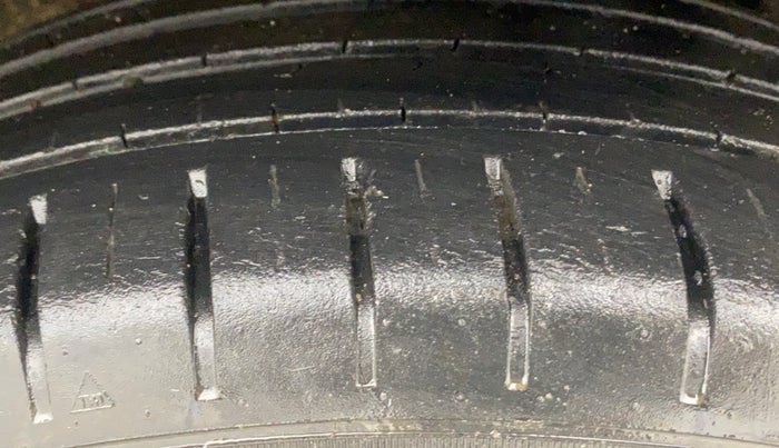 2021 Maruti Baleno ALPHA PETROL 1.2, Petrol, Manual, 60,216 km, Left Rear Tyre Tread