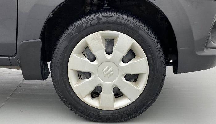 2015 Maruti Alto K10 VXI AMT, Petrol, Automatic, 17,770 km, Right Front Wheel