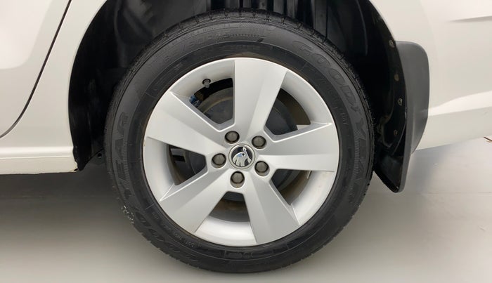 2020 Skoda Rapid 1.0 AMBITION TSI MT, Petrol, Manual, 6,840 km, Left Rear Wheel