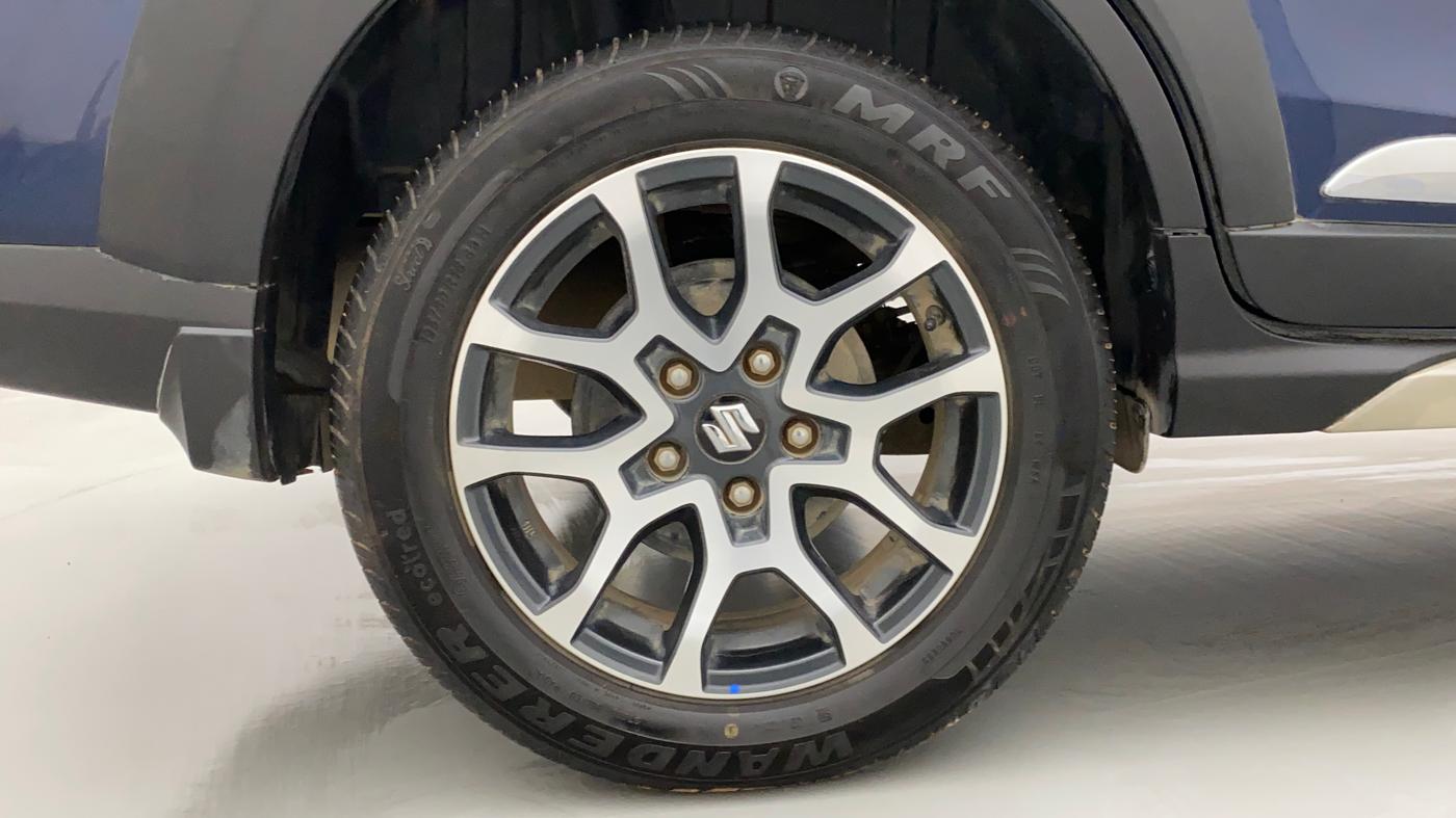 2022 Maruti XL6 ZETA AT, Petrol, Automatic, 18,659 km, Right Rear Wheel
