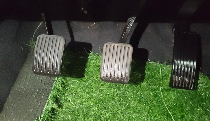 2021 Hyundai NEW SANTRO SPORTZ MT, Petrol, Manual, 11,160 km, Pedals