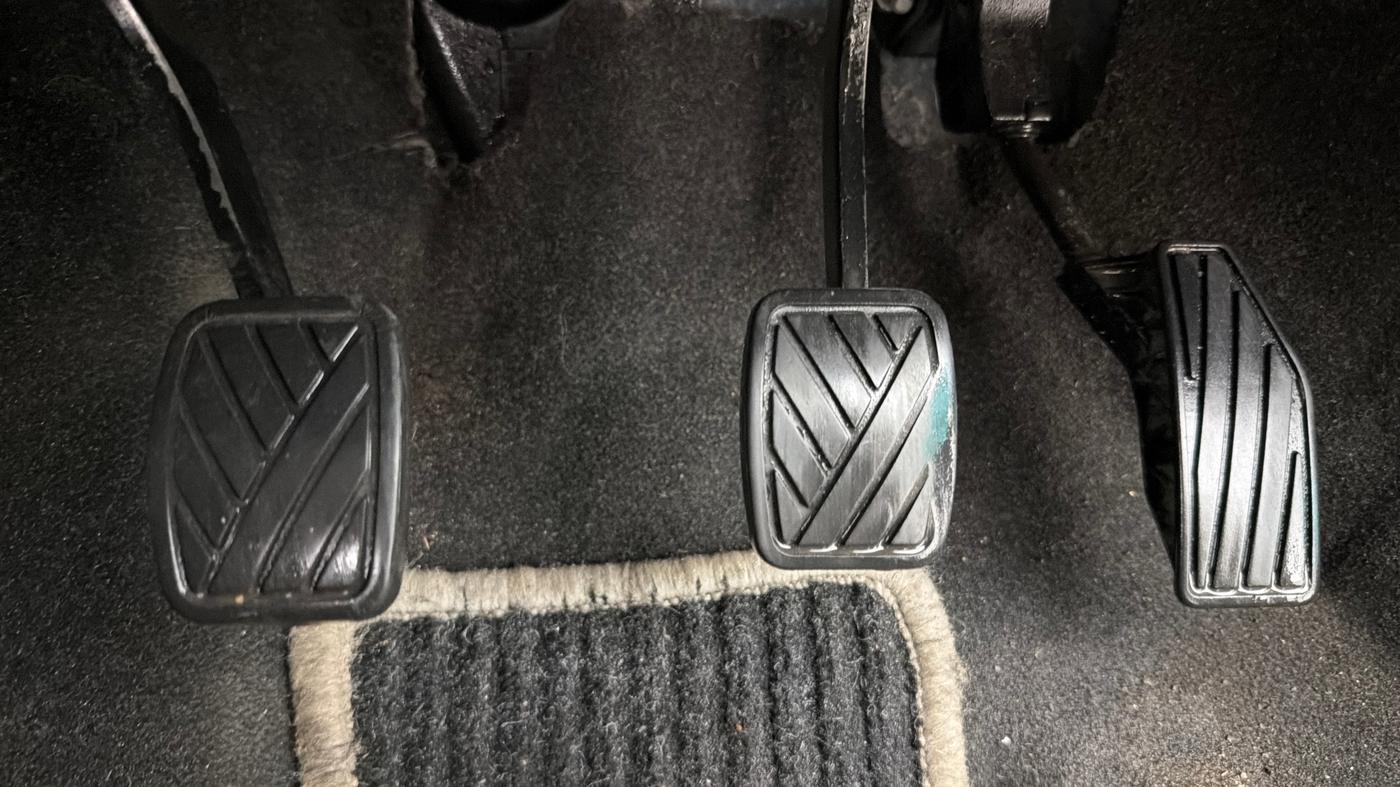 2021 Maruti Swift VXI, Petrol, Manual, 50,556 km, Pedals