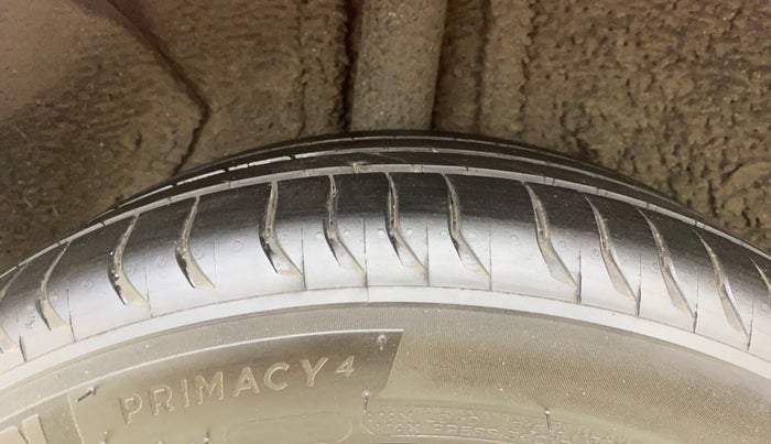 2019 Hyundai Elite i20 ASTA 1.2 (O), Petrol, Manual, 90,632 km, Right Rear Tyre Tread