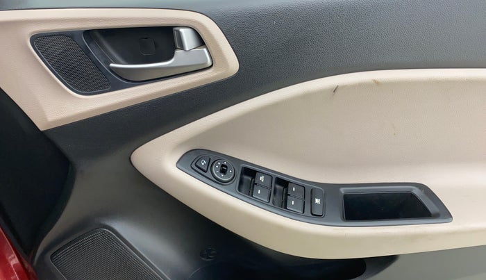 2019 Hyundai Elite i20 ASTA 1.2 (O), Petrol, Manual, 90,632 km, Driver Side Door Panels Control