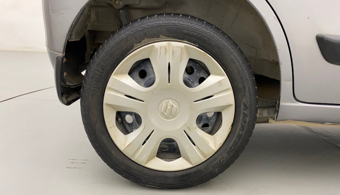 2013 Maruti Wagon R 1.0 VXI, Petrol, Manual, 45,563 km, Right Rear Wheel
