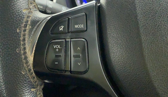 2015 Maruti Baleno DELTA PETROL 1.2, Petrol, Manual, 93,509 km, Steering wheel - Phone control not functional