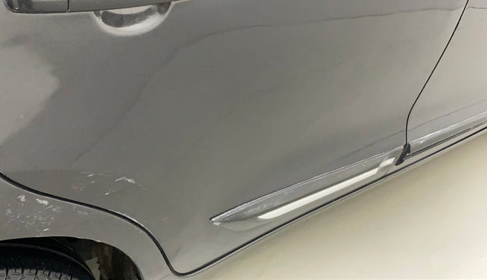 2015 Maruti Baleno DELTA PETROL 1.2, Petrol, Manual, 93,509 km, Right rear door - Minor scratches