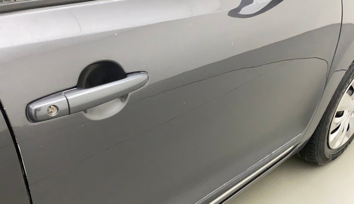 2015 Maruti Baleno DELTA PETROL 1.2, Petrol, Manual, 93,509 km, Driver-side door - Minor scratches
