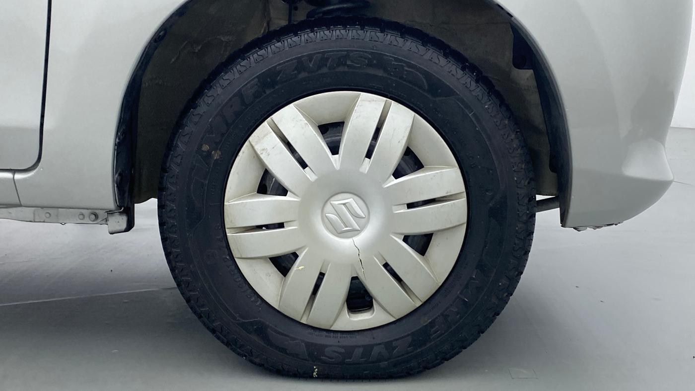 2013 Maruti Alto 800 LXI, Petrol, Manual, 4,525 km, Right Front Wheel