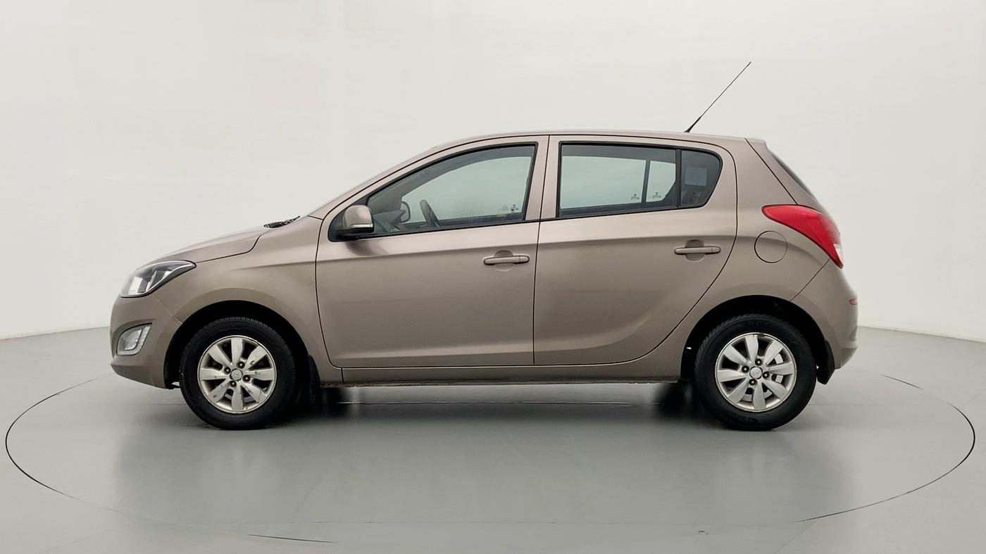 2014 Hyundai i20 SPORTZ 1.2 VTVT, Petrol, Manual, 52,015 km, Left Side