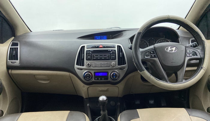 2014 Hyundai i20 SPORTZ 1.2 VTVT, Petrol, Manual, 52,015 km, Dashboard