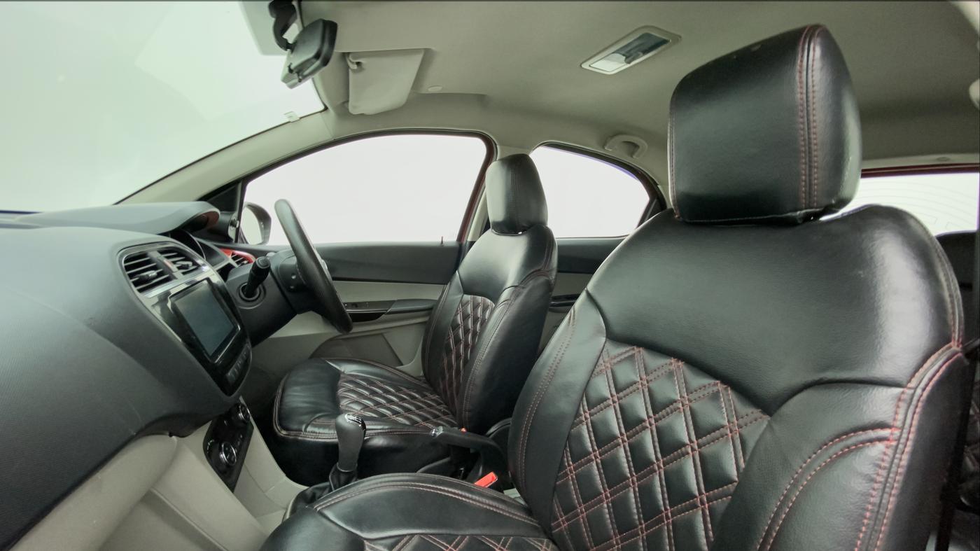 2019 Tata Tiago XZ PLUS DUAL TONE DIESEL, Diesel, Manual, 51,729 km, Right Side Front Door Cabin