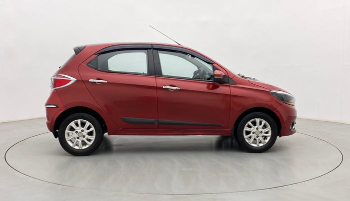 2019 Tata Tiago XZ PLUS DUAL TONE DIESEL, Diesel, Manual, 51,729 km, Right Side View