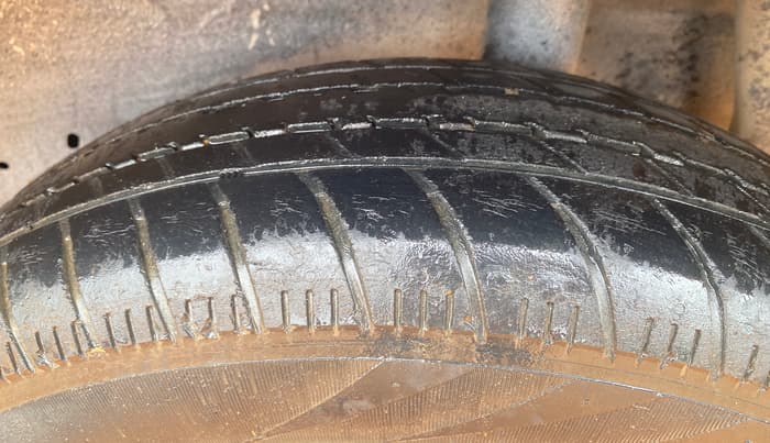 2015 Maruti Celerio ZXI AMT, Petrol, Automatic, 58,393 km, Left Rear Tyre Tread
