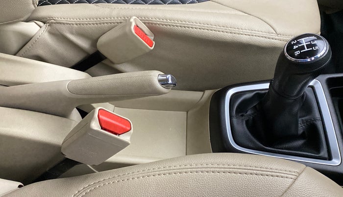 2017 Maruti Dzire ZXI Plus, Petrol, Manual, 24,786 km, Gear Lever