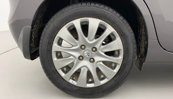 2016 Maruti Baleno ZETA PETROL 1.2, Petrol, Manual, 1,07,835 km, Right Rear Wheel