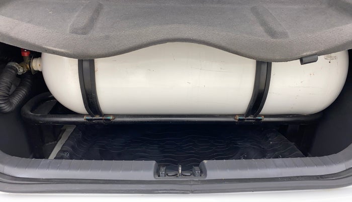 2022 Hyundai GRAND I10 NIOS SPORTZ 1.2 KAPPA VTVT CNG, CNG, Manual, 69,688 km, Boot Inside