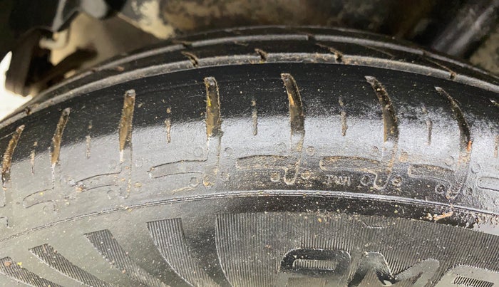 2022 Hyundai GRAND I10 NIOS SPORTZ 1.2 KAPPA VTVT CNG, CNG, Manual, 69,688 km, Right Rear Tyre Tread