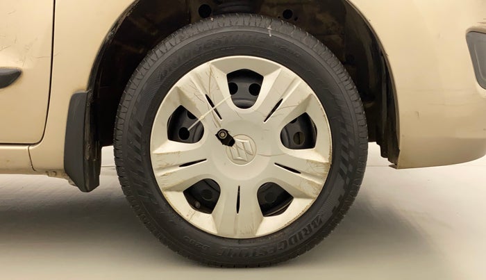 2013 Maruti Wagon R 1.0 VXI, Petrol, Manual, 58,323 km, Right Front Wheel
