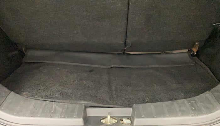 2013 Maruti Wagon R 1.0 VXI, Petrol, Manual, 58,323 km, Boot Inside