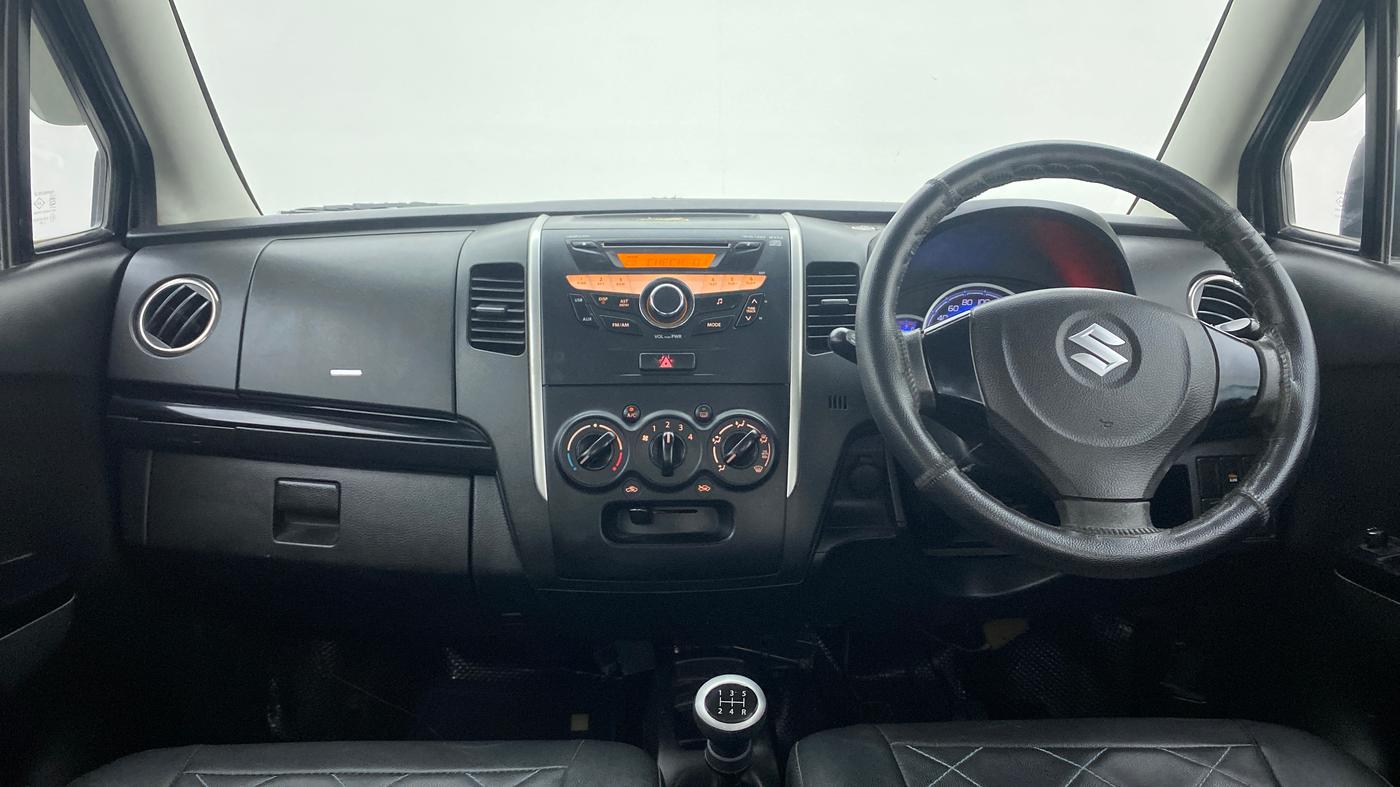 2014 Maruti Wagon R Stingray VXI, Petrol, Manual, 56,367 km, Dashboard