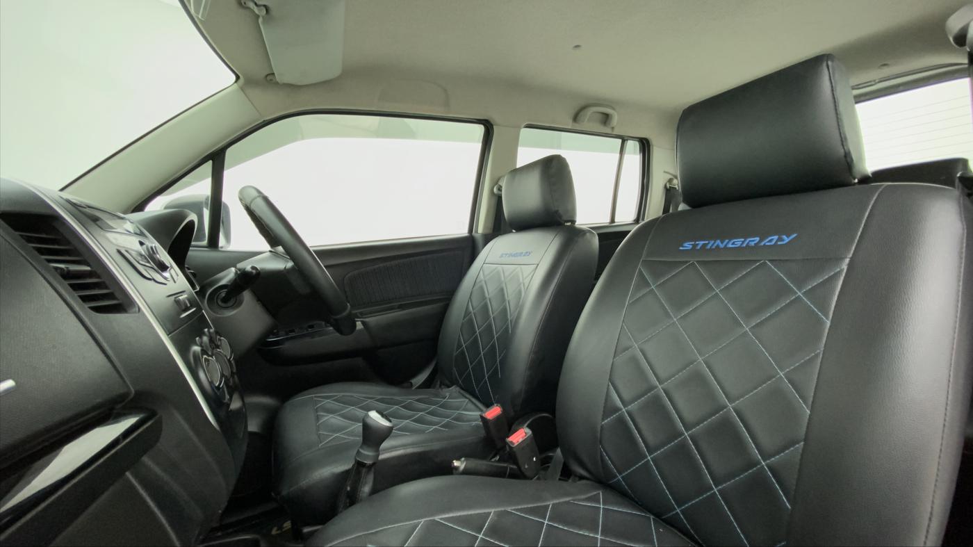 2014 Maruti Wagon R Stingray VXI, Petrol, Manual, 56,367 km, Right Side Front Door Cabin