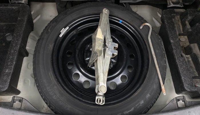 2014 Maruti Wagon R Stingray VXI, Petrol, Manual, 56,367 km, Spare Tyre