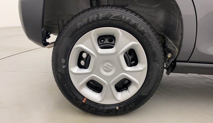 2021 Maruti S PRESSO VXI PLUS, Petrol, Manual, 121 km, Right Rear Wheel