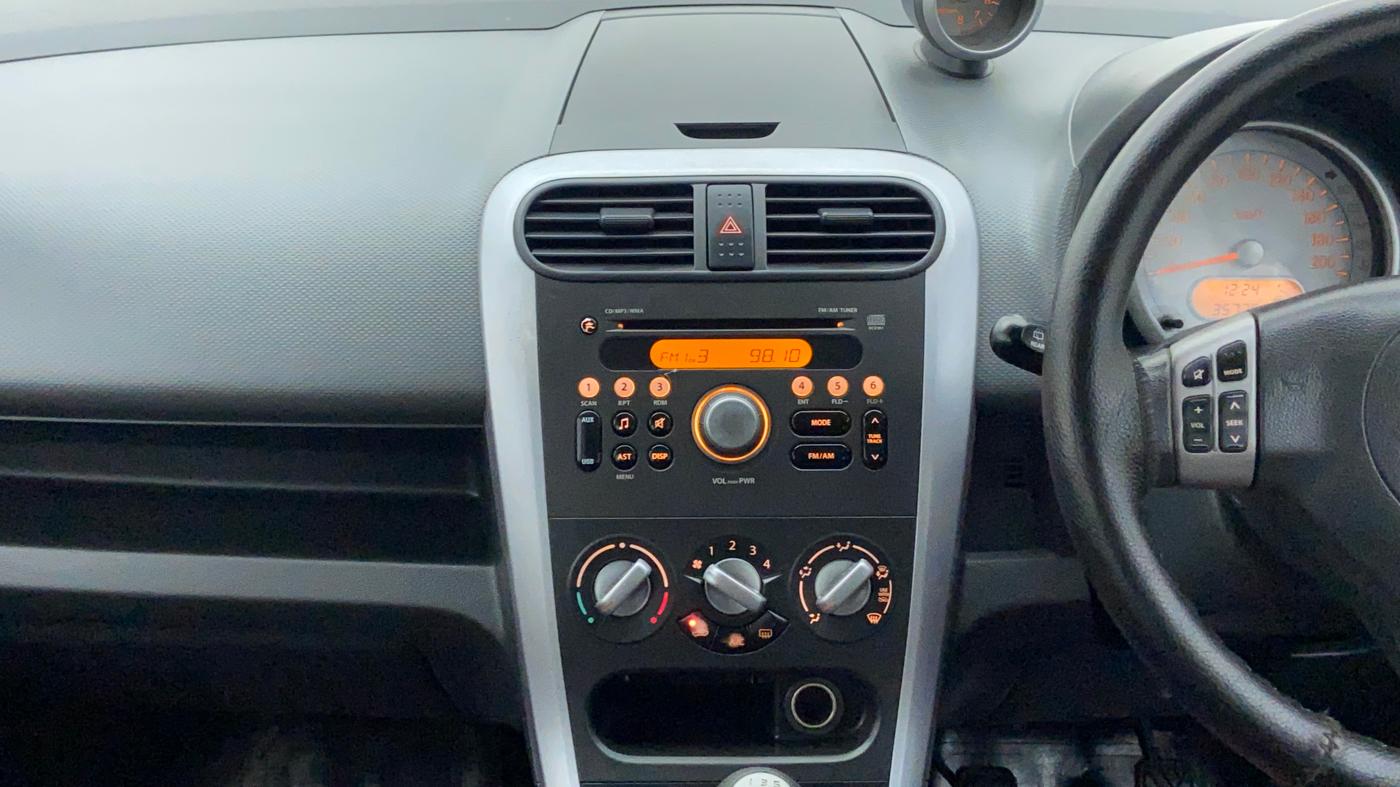 2014 Maruti Ritz ZXI, Petrol, Manual, 35,977 km, Air Conditioner