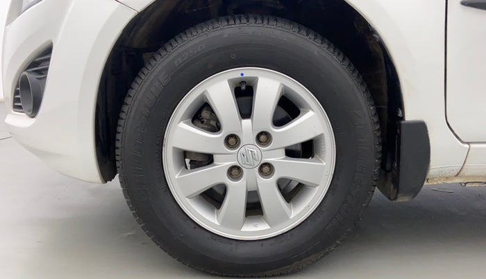 2014 Maruti Ritz ZXI, Petrol, Manual, 35,977 km, Left Front Wheel