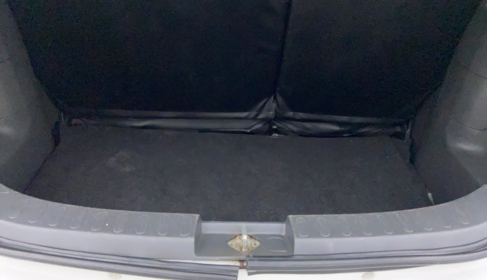 2014 Maruti Ritz ZXI, Petrol, Manual, 35,977 km, Boot Inside