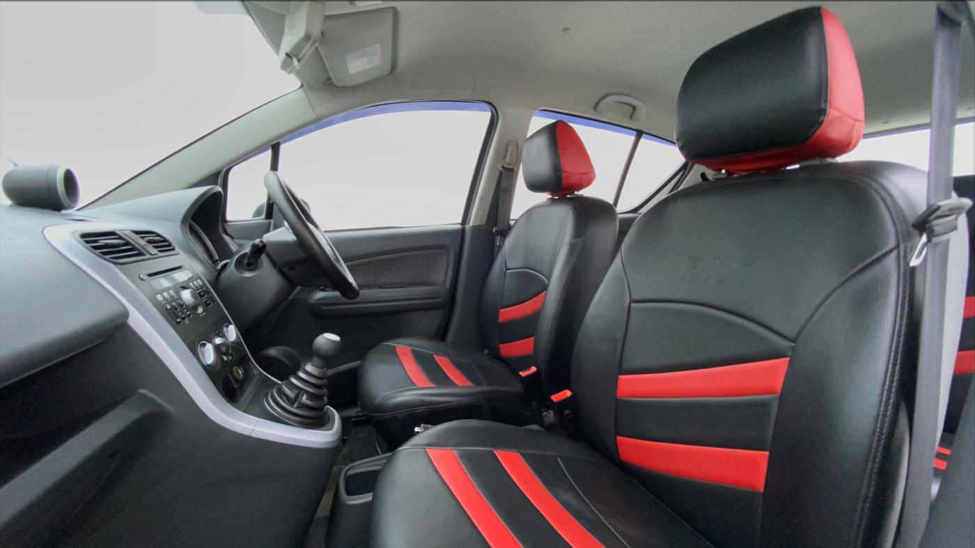 2014 Maruti Ritz ZXI, Petrol, Manual, 35,977 km, Right Side Front Door Cabin