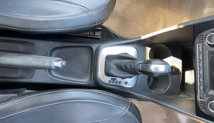 2017 Volkswagen Polo GT TSI AT, Petrol, Automatic, 1,12,200 km, Gear Lever