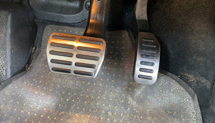 2017 Volkswagen Polo GT TSI AT, Petrol, Automatic, 1,12,200 km, Pedals