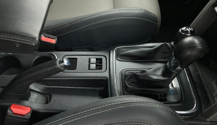 2021 Mahindra Thar LX PETROL HT 4WD AT, Petrol, Automatic, 17,820 km, Gear Lever